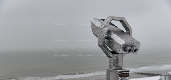 Bevroren uitzicht aan de kust